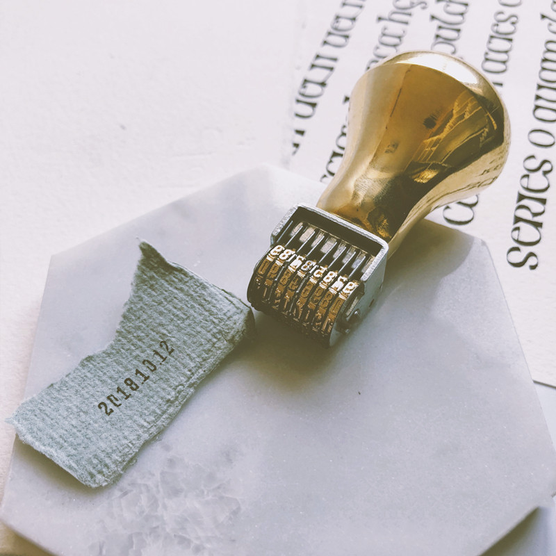 Retro Roller Date Stamp Copper - مراجعة Rubber Date Stamp وسعره